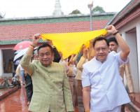 รองผู้ว่าราชการจังหวัดสุราษฎร์ธานี เป็นประธานในพิธีแห่ผ้าห่ม ... พารามิเตอร์รูปภาพ 3