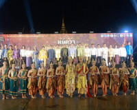 รองผู้ว่าราชการจังหวัดสุราษฎร์ธานี เป็นประธานในพิธีแห่ผ้าห่ม ... พารามิเตอร์รูปภาพ 16