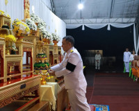 จังหวัดสุราษฎร์ธานีประกอบพิธีเชิญพุ่มดอกบัวประดิษฐ์พระราชทาน ... พารามิเตอร์รูปภาพ 32