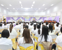 พุทธศาสนิกชนสุราษฎร์ธานีทุกหมู่เหล่าพร้อมใจร่วมพิธีเจริญพระพ ... พารามิเตอร์รูปภาพ 6