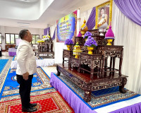 พุทธศาสนิกชนสุราษฎร์ธานีทุกหมู่เหล่าพร้อมใจร่วมพิธีเจริญพระพ ... พารามิเตอร์รูปภาพ 11