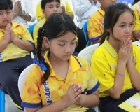 พุทธศาสนิกชนสุราษฎร์ธานีทุกหมู่เหล่าพร้อมใจร่วมพิธีเจริญพระพ ... พารามิเตอร์รูปภาพ 38