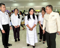 พุทธศาสนิกชนสุราษฎร์ธานีทุกหมู่เหล่าพร้อมใจร่วมพิธีเจริญพระพ ... พารามิเตอร์รูปภาพ 44