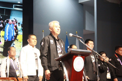 รองผู้ว่าราชการจังหวัดสุราษฎร์ธานี เป็นประธานในพิธีเปิดการแข ... พารามิเตอร์รูปภาพ 1
