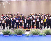 ผู้ว่าฯ สุราษฎร์ธานี มอบประกาศเกียรติคุณในโครงการรณรงค์ป้องก ... พารามิเตอร์รูปภาพ 66