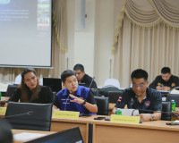 ผู้ว่าราชการจังหวัดสุราษฎร์ธานี ประชุมติดตามสถานการณ์กรณีมีบ ... พารามิเตอร์รูปภาพ 3