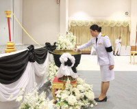 จังหวัดสุราษฎร์ธานีจัดพิธีถวายน้ำสรงพระศพเบื้องหน้าพระรูป สม ... พารามิเตอร์รูปภาพ 41