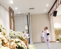 จังหวัดสุราษฎร์ธานีจัดพิธีถวายน้ำสรงพระศพเบื้องหน้าพระรูป สม ... พารามิเตอร์รูปภาพ 47
