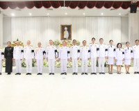 จังหวัดสุราษฎร์ธานีจัดพิธีถวายน้ำสรงพระศพเบื้องหน้าพระรูป สม ... พารามิเตอร์รูปภาพ 48