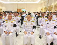 จังหวัดสุราษฎร์ธานีจัดพิธีถวายน้ำสรงพระศพเบื้องหน้าพระรูป สม ... พารามิเตอร์รูปภาพ 77