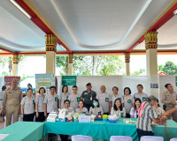 รองผู้ว่าราชการจังหวัดสุราษฎร์ธานี เป็นประธานพิธีเปิดหน่วยแพ ... พารามิเตอร์รูปภาพ 14