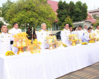 จังหวัดสุราษฎร์ธานีจัดพิธีบำเพ็ญกุศลและทำบุญตักบาตร ในวาระคร ... พารามิเตอร์รูปภาพ 25