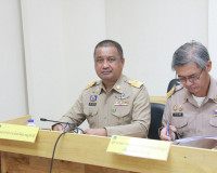 รองผู้ว่าราชการจังหวัดสุราษฎร์ธานี เป็นประธานประชุมติดตามข้อ ... พารามิเตอร์รูปภาพ 4