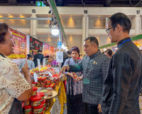 จังหวัดสุราษฎร์ธานี ร่วมพิธีเปิดงาน “OTOP Midyear 2026” ภายใ ... พารามิเตอร์รูปภาพ 11
