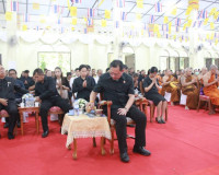 รองผู้ว่าราชการจังหวัดสุราษฎร์ธานี เป็นประธาน ในพิธีสวดพระพุ ... พารามิเตอร์รูปภาพ 10
