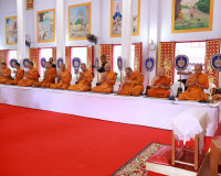 จังหวัดสุราษฎร์ธานีจัดพิธีเจริญพระพุทธมนต์และทำบุญตักบาตรถวา ... พารามิเตอร์รูปภาพ 6