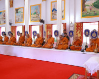 จังหวัดสุราษฎร์ธานีจัดพิธีเจริญพระพุทธมนต์และทำบุญตักบาตรถวา ... พารามิเตอร์รูปภาพ 38