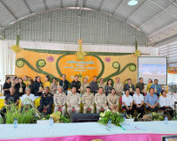 รองผู้ว่าราชการจังหวัดสุราษฎร์ธานี เป็นประธานคณะกรรมการพิจาร ... พารามิเตอร์รูปภาพ 8