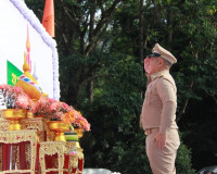 ผู้ว่าฯ สุราษฎร์ธานี นำข้าราชการและประชาชนร่วมพิธีถวายพระพรช ... พารามิเตอร์รูปภาพ 40
