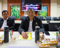 ผู้ว่าฯ สุราษฎร์ธานี ประชุมคณะกรรมการอากรรังนกอีแอ่น ติดตามก ... พารามิเตอร์รูปภาพ 14