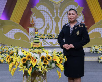 ผู้ว่าราชการจังหวัดสุราษฎร์ธานี นำหัวหน้าส่วนราชการร่วมบันทึ ... พารามิเตอร์รูปภาพ 11