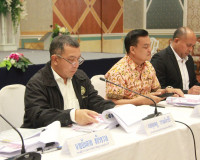 ผู้ว่าฯ สุราษฎร์ธานี ร่วมขับเคลื่อนการบริหารงานกลุ่มจังหวัดแ ... พารามิเตอร์รูปภาพ 14