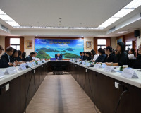 รองผู้ว่าราชการจังหวัดสุราษฎร์ธานี เป็นประธานเปิดการประชุมเพ ... พารามิเตอร์รูปภาพ 11