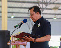 รองผู้ว่าราชการจังหวัดสุราษฎร์ธานี เป็นประธานในพิธีเปิดงานโค ... พารามิเตอร์รูปภาพ 4