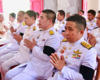 ผู้ว่าฯ สุราษฎร์ธานี เป็นประธานพิธีสมโภชและถวายเทียนพรรษาพระ ... พารามิเตอร์รูปภาพ 22