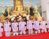 จังหวัดสุราษฎร์ธานีจัดพิธีบำเพ็ญกุศลและทำบุญตักบาตร ในวาระคร ... พารามิเตอร์รูปภาพ 21