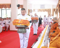 จังหวัดสุราษฎร์ธานีจัดพิธีบำเพ็ญกุศลและทำบุญตักบาตร ในวาระคร ... พารามิเตอร์รูปภาพ 25