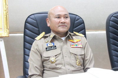 รองผู้ว่าราชการจังหวัดสุราษฎร์ธานี เข้าร่วมการประชุมการตรวจร ... พารามิเตอร์รูปภาพ 1