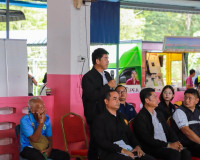 พ่อเมืองสุราษฎร์ฯ นำหน่วยบำบัดทุกข์ บำรุงสุข ลงพื้นที่อำเภอช ... พารามิเตอร์รูปภาพ 70