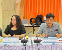 รองผู้ว่าราชการจังหวัดสุราษฎร์ธานี เป็นประธานการประชุม พิจาร ... พารามิเตอร์รูปภาพ 8