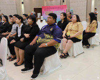 ผู้ว่าฯ สุราษฎร์ธานี เปิดกิจกรรมประกวดผ้าลายพระราชทาน "ผ้าลา ... พารามิเตอร์รูปภาพ 7