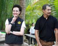 รองนายกฯ "ศุภจี" พร้อมคณะทูตานุทูต 13 ประเทศ ลงพื้นที่สวนมะพ ... พารามิเตอร์รูปภาพ 27