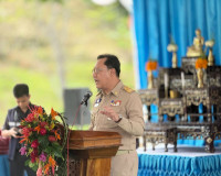 รองผู้ว่าราชการจังหวัดสุราษฎร์ธานี เป็นประธานในพิธีเปิดกิจกร ... พารามิเตอร์รูปภาพ 11