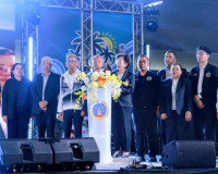 รองผู้ว่าราชการจังหวัดสุราษฎร์ธานี เป็นประธานเปิดโครงการมหกร ... พารามิเตอร์รูปภาพ 2