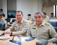 ผู้ว่าฯ สุราษฎร์ธานี ประชุมกรมการจังหวัดและหัวหน้าส่วนราชการ ... พารามิเตอร์รูปภาพ 4