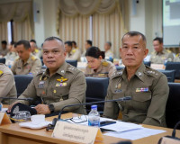 ผู้ว่าฯ สุราษฎร์ธานี ประชุมกรมการจังหวัดและหัวหน้าส่วนราชการ ... พารามิเตอร์รูปภาพ 57