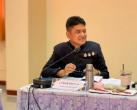 รองผู้ว่าราชการจังหวัดสุราษฎร์ธานี เป็นประธานการประชุม คณะกร ... พารามิเตอร์รูปภาพ 2