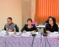รองผู้ว่าราชการจังหวัดสุราษฎร์ธานี เป็นประธานการประชุม คณะกร ... พารามิเตอร์รูปภาพ 4