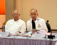 รองผู้ว่าราชการจังหวัดสุราษฎร์ธานี เป็นประธานการประชุม คณะกร ... พารามิเตอร์รูปภาพ 6