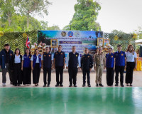 ผู้ว่าฯ สุราษฎร์ธานี นำบริการรัฐถึงชุมชน เปิดโครงการ ‘บำบัดท ... พารามิเตอร์รูปภาพ 41