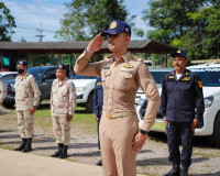 ผู้ว่าฯ สุราษฎร์ธานี นำบริการรัฐถึงชุมชน เปิดโครงการ ‘บำบัดท ... พารามิเตอร์รูปภาพ 60