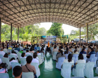 ผู้ว่าฯ สุราษฎร์ธานี นำบริการรัฐถึงชุมชน เปิดโครงการ ‘บำบัดท ... พารามิเตอร์รูปภาพ 61