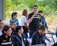 ผู้ว่าฯ สุราษฎร์ธานี นำบริการรัฐถึงชุมชน เปิดโครงการ ‘บำบัดท ... พารามิเตอร์รูปภาพ 71