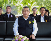 ผู้ว่าฯ สุราษฎร์ธานี นำบริการรัฐถึงชุมชน เปิดโครงการ ‘บำบัดท ... พารามิเตอร์รูปภาพ 91