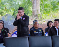 ผู้ว่าฯ สุราษฎร์ธานี นำบริการรัฐถึงชุมชน เปิดโครงการ ‘บำบัดท ... พารามิเตอร์รูปภาพ 107