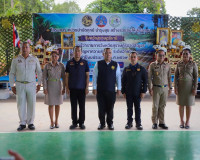 ผู้ว่าฯ สุราษฎร์ธานี นำบริการรัฐถึงชุมชน เปิดโครงการ ‘บำบัดท ... พารามิเตอร์รูปภาพ 109